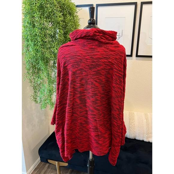 Threads 4 Thought Poncho - Picture 3 of 7